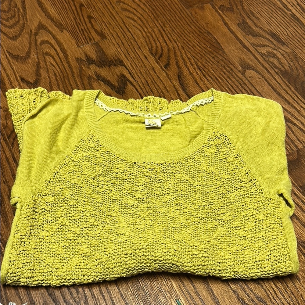 Anthropologie Yellow Knit Sweater, size XS🌿